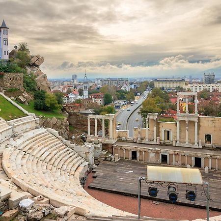 Apartment In The City Center Plovdiv Bagian luar foto